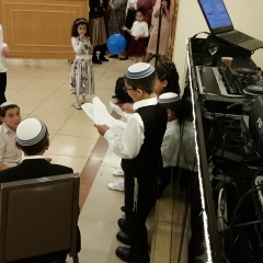 תקליטן דתי לאירועים (13)