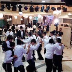 תקליטן דתי לחתונה (16)